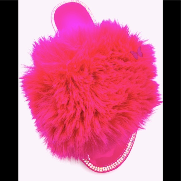 🌺NEW ARRIVAL🌺 Hot Pink Jelly Furry Slides - Picture 5 of 5